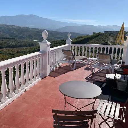 Guest house Casa Bambu 3*