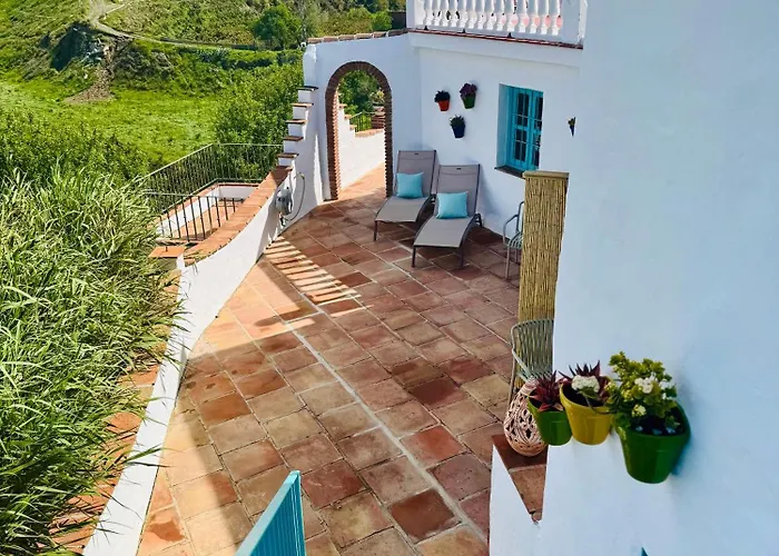 招待所 Casa Bambu Boutique Andalusie With Pool And Mountain Views 4*