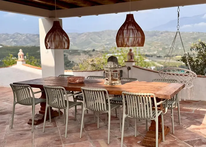 Casa Bambu Boutique Andalusie With Pool And Mountain Views 招待所